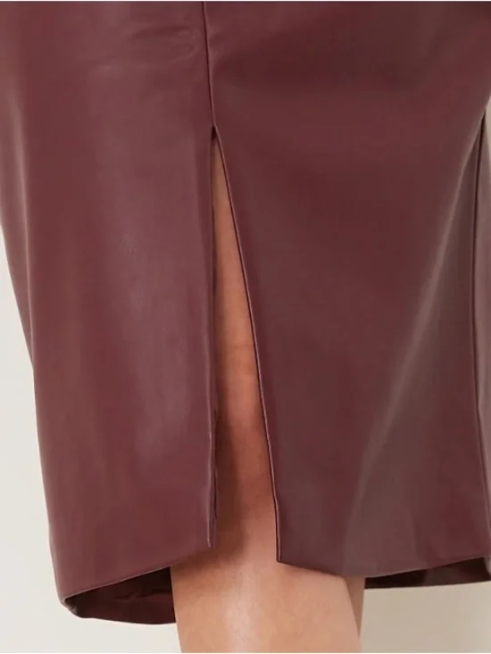 NWT Abercrombie & Fitch Textured Faux Leather Midi Pencil Skirt in Burgundy - Picture 5 of 8